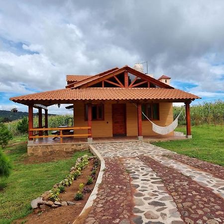 Cabanas Paseo Del Llano Масамітла Екстер'єр фото