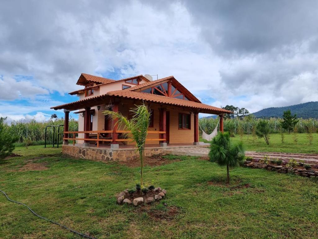 Cabanas Paseo Del Llano Масамітла Екстер'єр фото